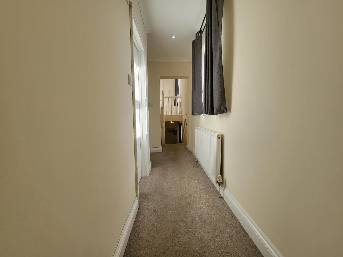 Tooting Bec Central Apartment By London Tube Exterior foto